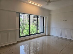 Room in 3 BHK Apartment at Pardis Shangrila, Bandra West – for Sale
