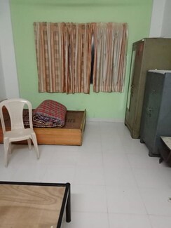 1 BHK + Servant Room,Study Room,Basement Apartment For Rent in Jagrut CHS