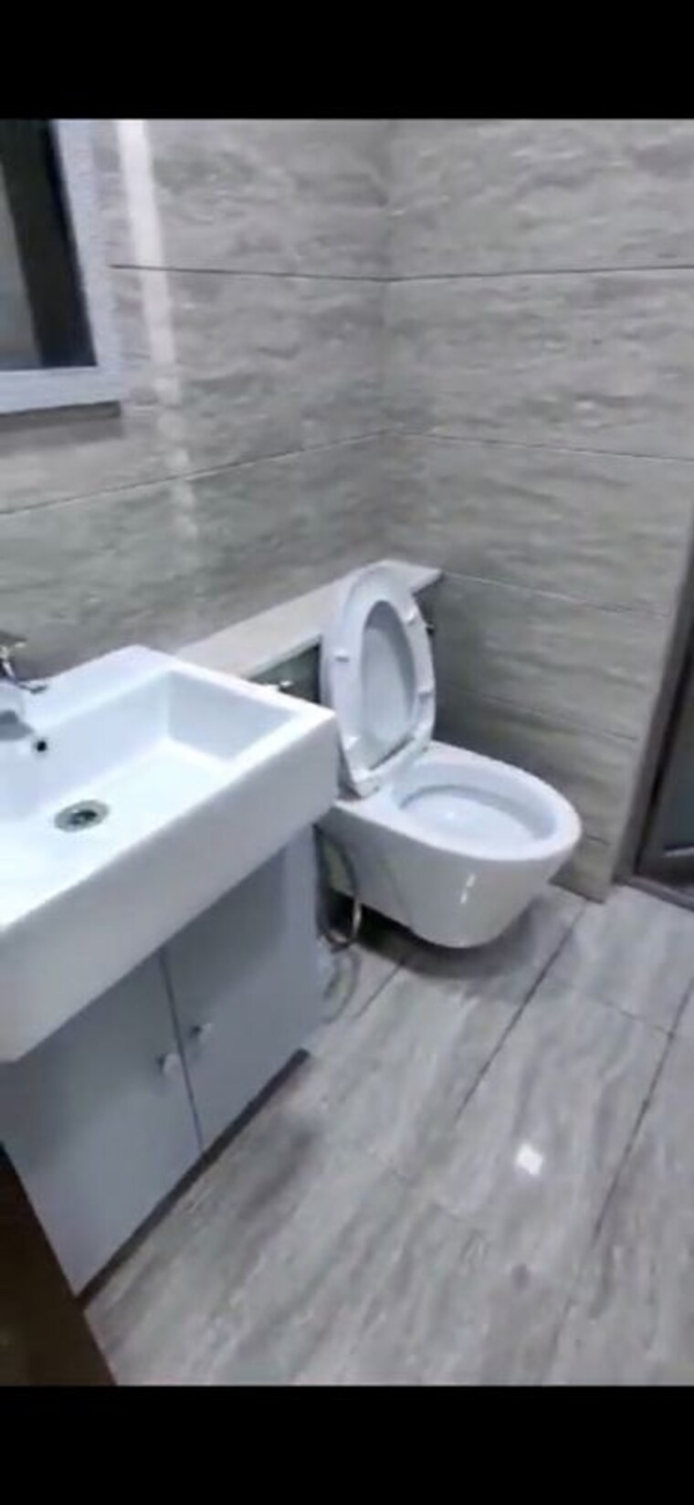 Attached Bathroom, sheth-auris-serenity-tower-1 3 Bedroom 1233 Sq.Ft. Apartment In Malad West Mumbai 10375522