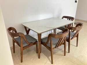 Dining Room in 3 BHK Apartment at Shroff Aureta, Koregaon Park Annexe – for Rent