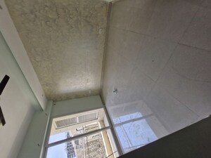 Master Bedroom in 2.5 BHK Apartment at Mahagun Mirabella, Sector 79 – for Rent