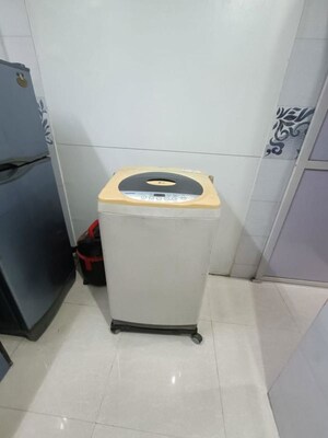 Room in 1 RK Apartment at Kopar Khairane – for Rent