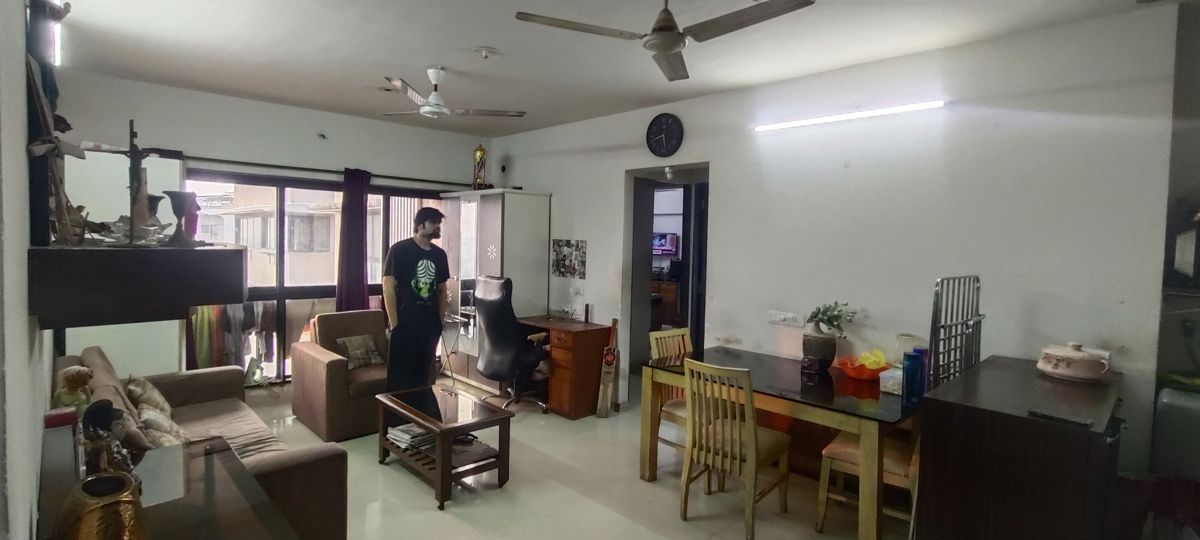 2 BHK + Basement Apartment For Rent in Kanakia Rainforest