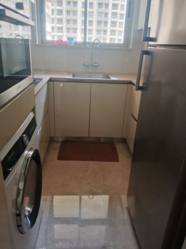 Team Area, hiranandani-regent-hill 2 Bedroom 600 Sq.Ft. Apartment In Powai Mumbai 10375564
