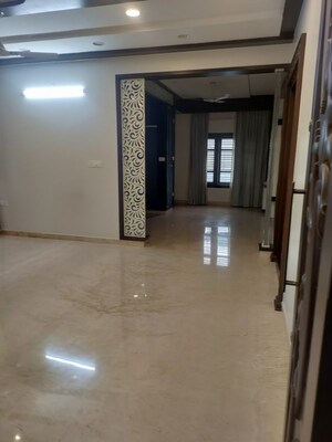 Room in 3 BHK Apartment at Olety Landmark, Basaveshwara Nagar – for Rent