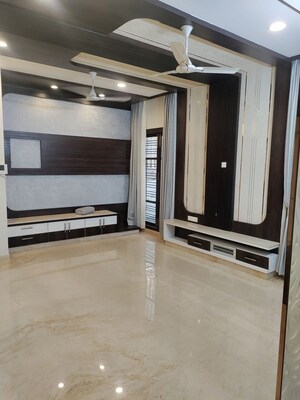 Room in 3 BHK Apartment at Olety Landmark, Basaveshwara Nagar – for Rent