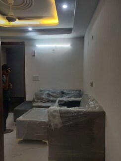 1 BHK + Pooja Room Apartment For Rent in Sainik Farm