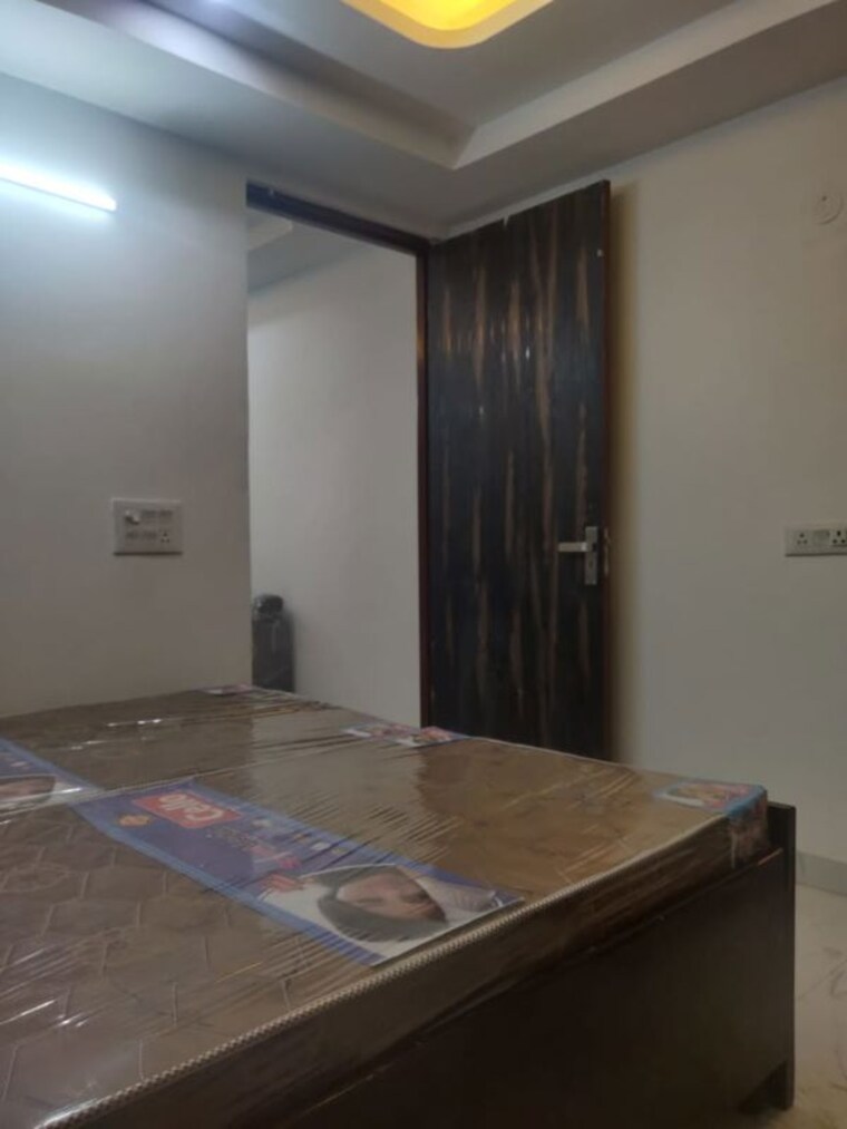 Bedroom, sainik farm 1 Bedroom 400 Sq.Ft. Apartment In Sainik Farm Delhi 10375559