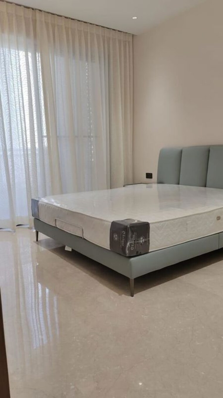 Bedroom, central-park-the-orchard 3 Bedroom 2129 Sq.Ft. Builder Floor In Sohna Sector 33 Gurgaon 10375581