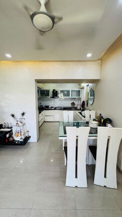3 BHK + Extra Room Apartment For Rent in Paranjape Schemes Pebbles