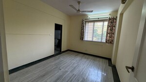 Room in 3 BHK Apartment at Hiranandani Estate, Ghodbunder Road – for Rent