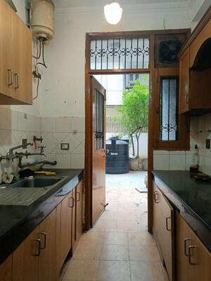 Kitchen in 3 BHK Builder Floor at Unitech Singleton Floors South City, Sector 50 – for Rent