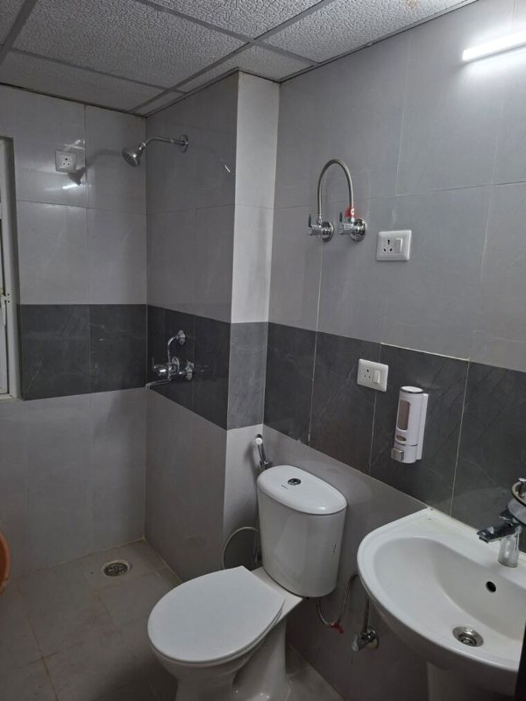Team Area, apex-golf-avenue 3 Bedroom 1458 Sq.Ft. Apartment In Sector 1 Greater Noida Greater Noida 10248197