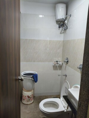 Bathroom in 1 BHK Apartment at Sushanku Avenue 36, Goregaon West – for Rent