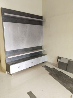 Hall in 2 BHK Apartment at Lakdi Ka Pul – for Rent