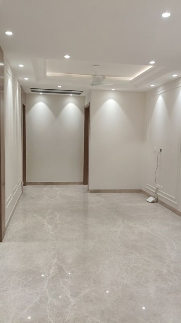 Room, sushant lok i 4 Bedroom 2700 Sq.Ft. Builder Floor In Sushant Lok I Gurgaon 10375656