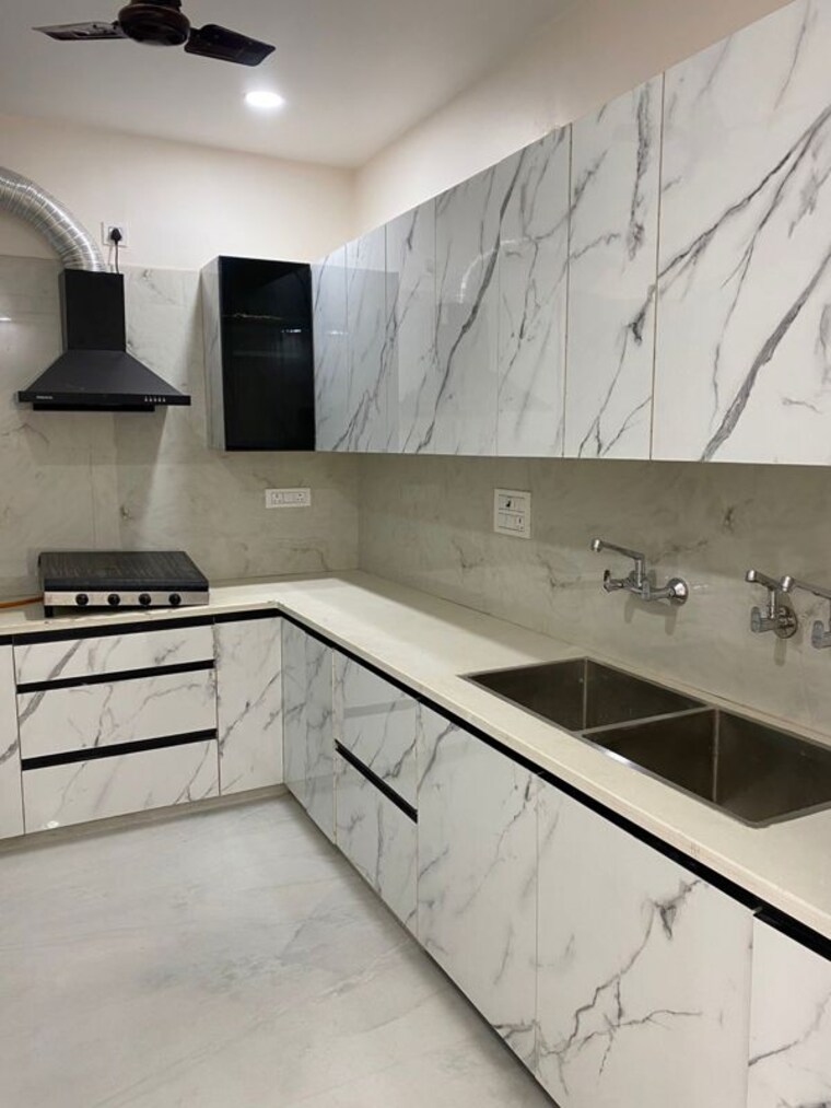 Kitchen, jawahar nagar 3 Bedroom 1450 Sq.Ft. Builder Floor In Jawahar Nagar Delhi 10375664
