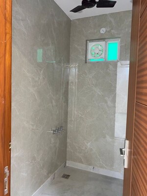 Bathroom in 3 BHK Builder Floor at Jawahar Nagar – for Rent