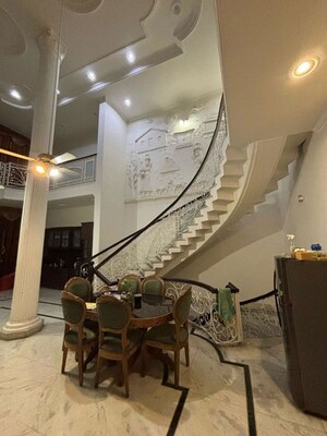 Team Area in 3 BHK Builder Floor at Ajronda – for Sale