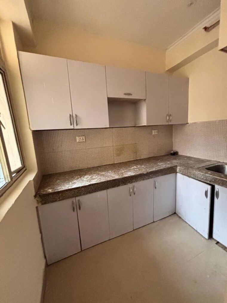 Kitchen, supertech-ecovillage-i 2 Bedroom 950 Sq.Ft. Apartment In Sector 1 Greater Noida Greater Noida 10170072