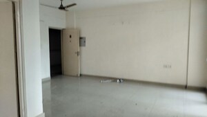 Room in 3 BHK Apartment at KLJ Greens, Sector 77 – for Rent