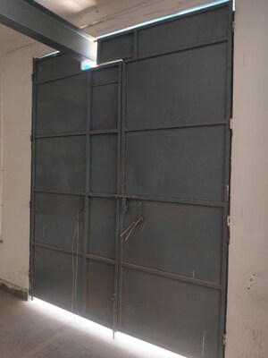 Furnished Amenities in  Warehouse at Sector 65 – for Rent