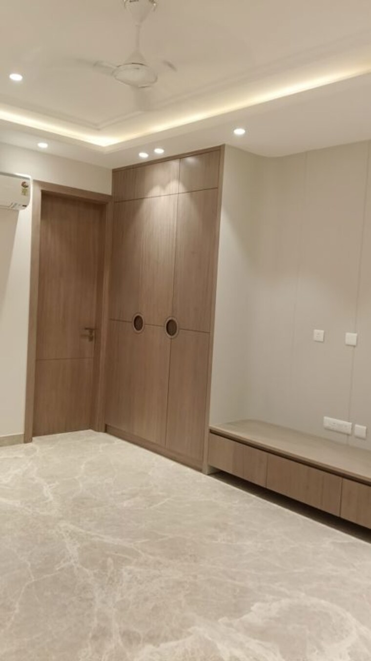 Room, sushant lok i 4 Bedroom 2700 Sq.Ft. Builder Floor In Sushant Lok I Gurgaon 10375692