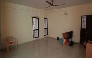 Room in 2 BHK Apartment at The Greens, Doddanekundi – for Rent