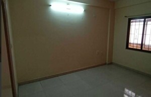 Room in 2 BHK Apartment at The Greens, Doddanekundi – for Rent