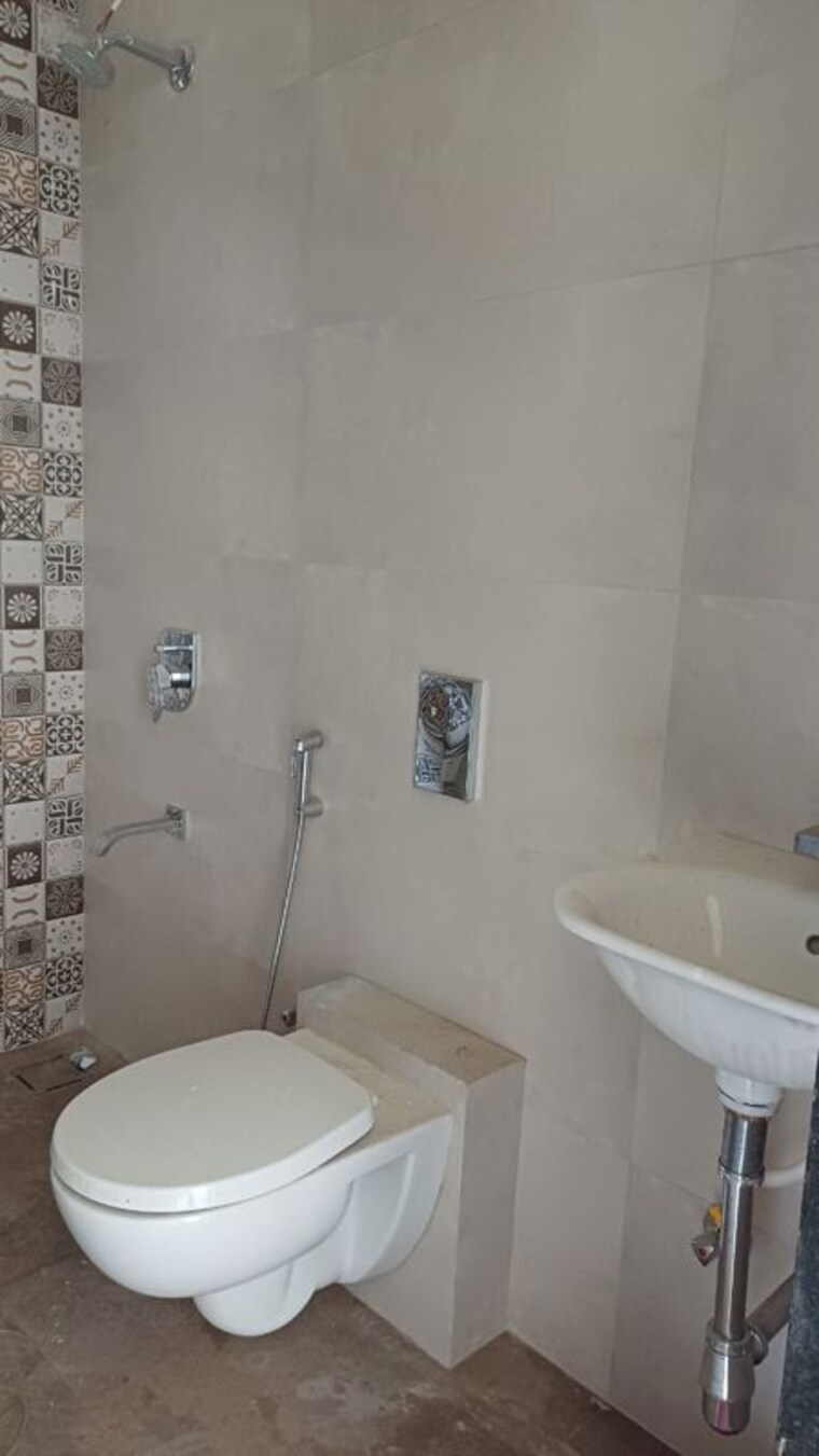 Bathroom, bhoomi-celestia 3 Bedroom 1337 Sq.Ft. Apartment In Malad West Mumbai 10375746