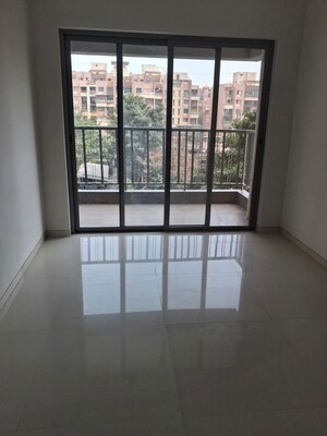 Room in 3 BHK Apartment at Pimple Saudagar – for Sale