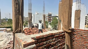 3 BHK Builder Floor – Exterior View View at BPTP District Phase 2, Sector 84 - for Sale
