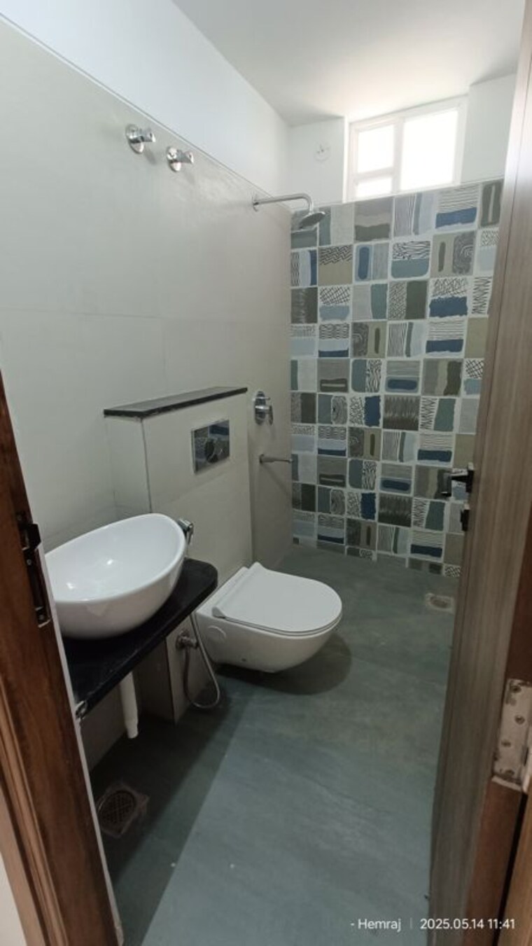 Bathroom, buildwell-eminence 2 Bedroom 1030 Sq.Ft. Apartment In Jakhiya Indore 10375772