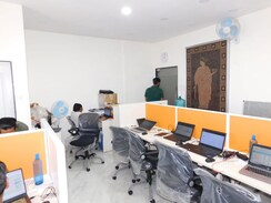 Office Space For Rent in Solaris 1