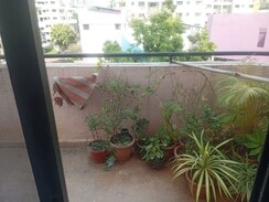 2 BHK Apartment For Rent in Magarpatta City Cosmos