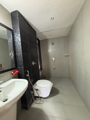 Bathroom in 2.5 BHK Apartment at Bhayandarpada – for Rent
