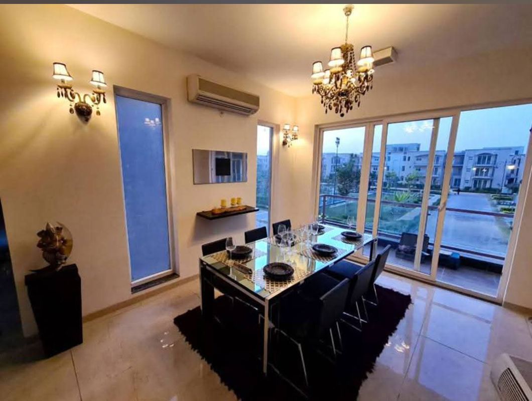 3 BHK + Pooja Room Apartment For Rent in BPTP Amstoria