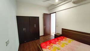 Bedroom in 2 BHK Apartment at Amanora Sterling Towers, Hadapsar – for Rent