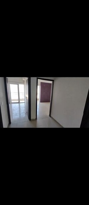 Room in 3 BHK Apartment at Ajnara Homes, Sector 16b Greater Noida – for Sale