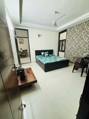 Team Area in 2 BHK Builder Floor at Jalvayu Vihar – for Rent