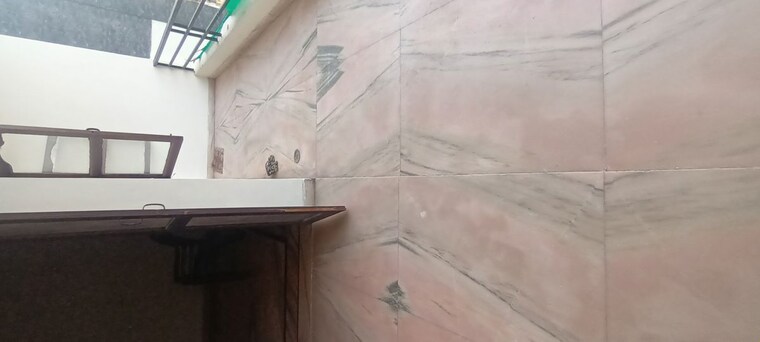 Bathroom, sector 16 2 Bedroom 1850 Sq.Ft. Independent House In Sector 16 Faridabad 10375823