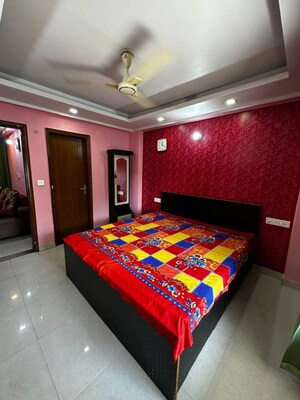 Bedroom in 2 BHK Builder Floor at Sector 45 – for Rent