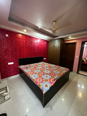 Bedroom in 2 BHK Builder Floor at Sector 45 – for Rent
