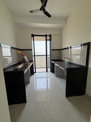 Team Area in 2 BHK Apartment at Kalpataru Immensa B, Kolshet Road – for Sale