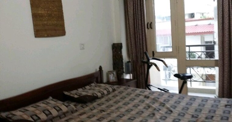Living Room, parsvnath-platinum 3 Bedroom 1785 Sq.Ft. Apartment In Sector Swarn Nagri Greater Noida 10375919