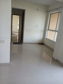 2 BHK Apartment For Rent in Naren Hills