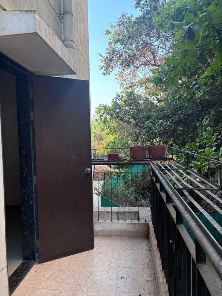 Balcony, k-raheja-gardens 2 Bedroom 1100 Sq.Ft. Apartment In Wanowrie Pune 10375961