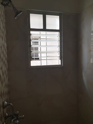 Room in 1 BHK Apartment at Gurukrupa Aero Nest, Undri – for Sale