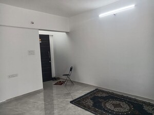 Room in 2 BHK Apartment at Bharat Electronics Colony – for Rent
