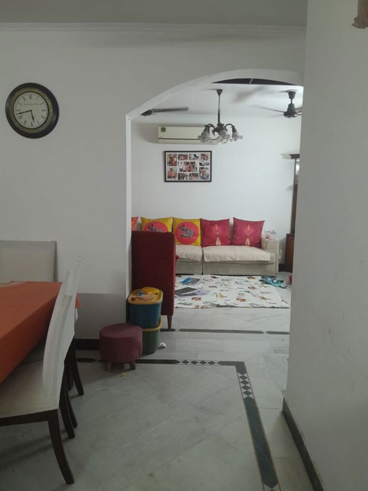 Team Area, sector 43 3 Bedroom 1780 Sq.Ft. Apartment In Sector 43 Gurgaon 10376040